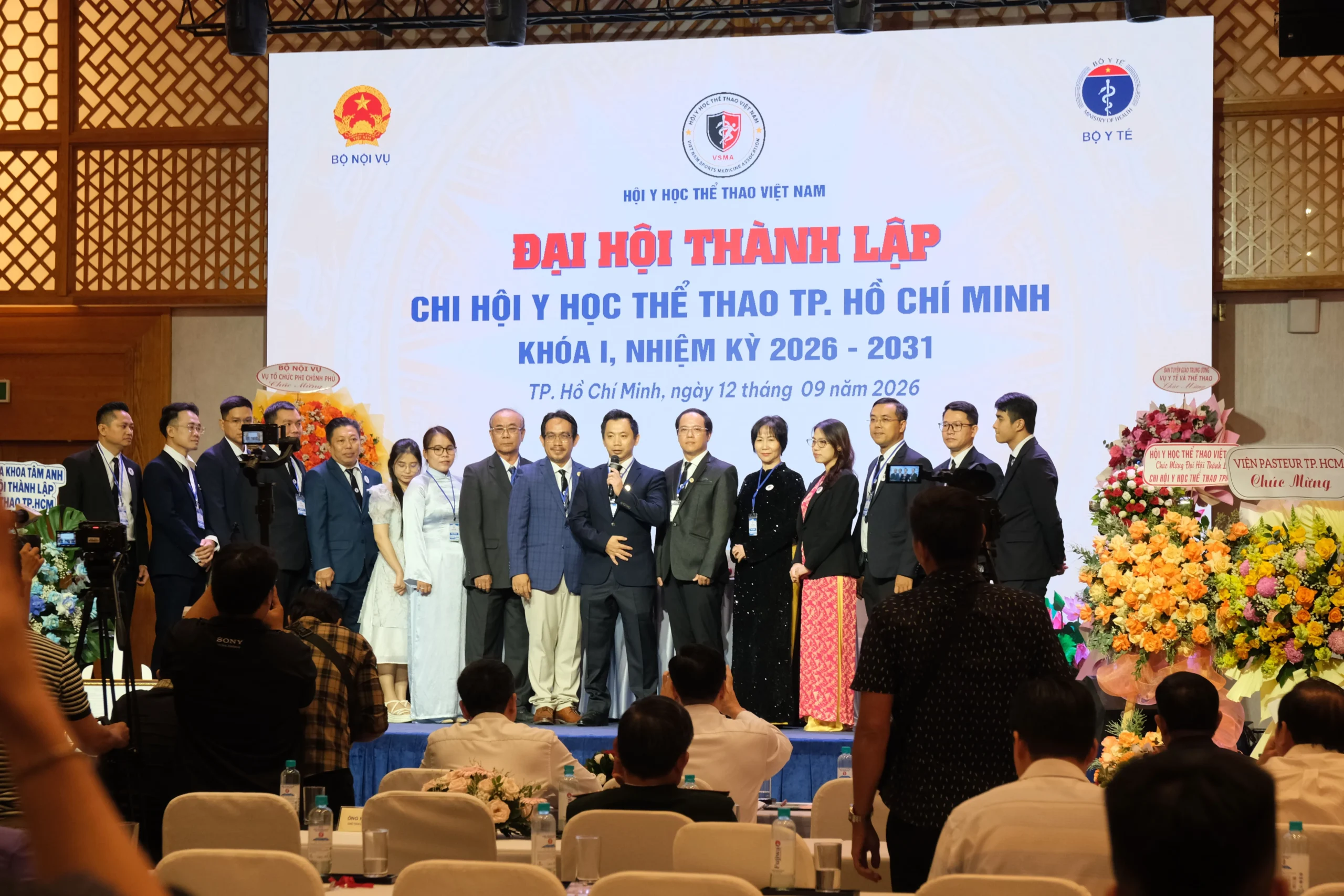 Đại hội thành lập Chi hội Y học Thể thao TP.HCM khóa I, nhiệm kỳ 2026-2031 quy tụ đông đảo chuyên gia, bác sĩ và đại diện các đơn vị y tế, thể thao tại khu vực phía Nam